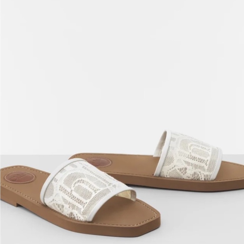Chloe White and Tan Lace Slide 38